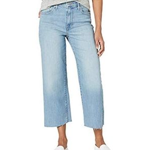 Levi's Mile High Cropped Jeans